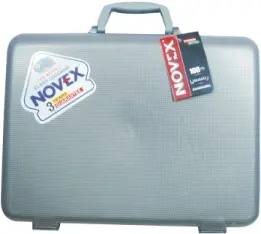 naovex suitcase 18' with 3yrs guaranty