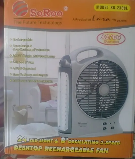 soroo rechargeable fan with light